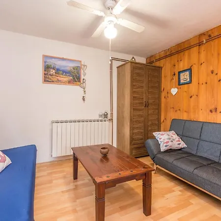 Prázdninový dům House Brena *