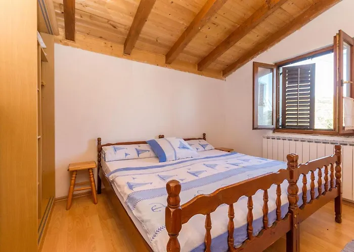 Nyaraló House Brena *